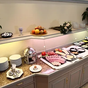 Hotel Ambiente Garni, Munich