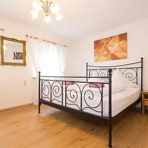 Hotel Moosbichl, Munich